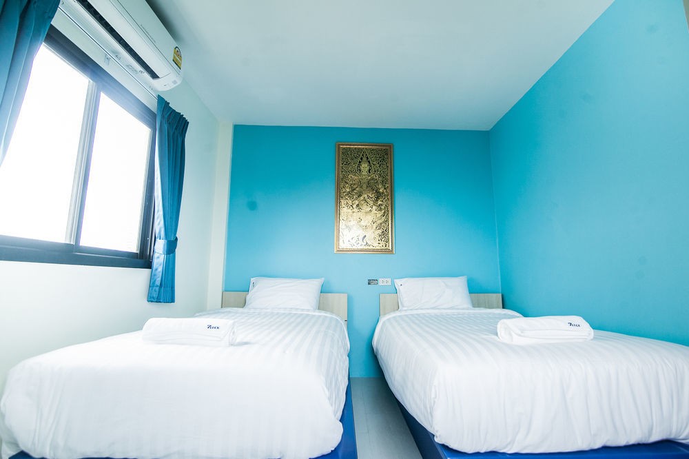 The Seven Luck Hotel Bangkok Buitenkant foto