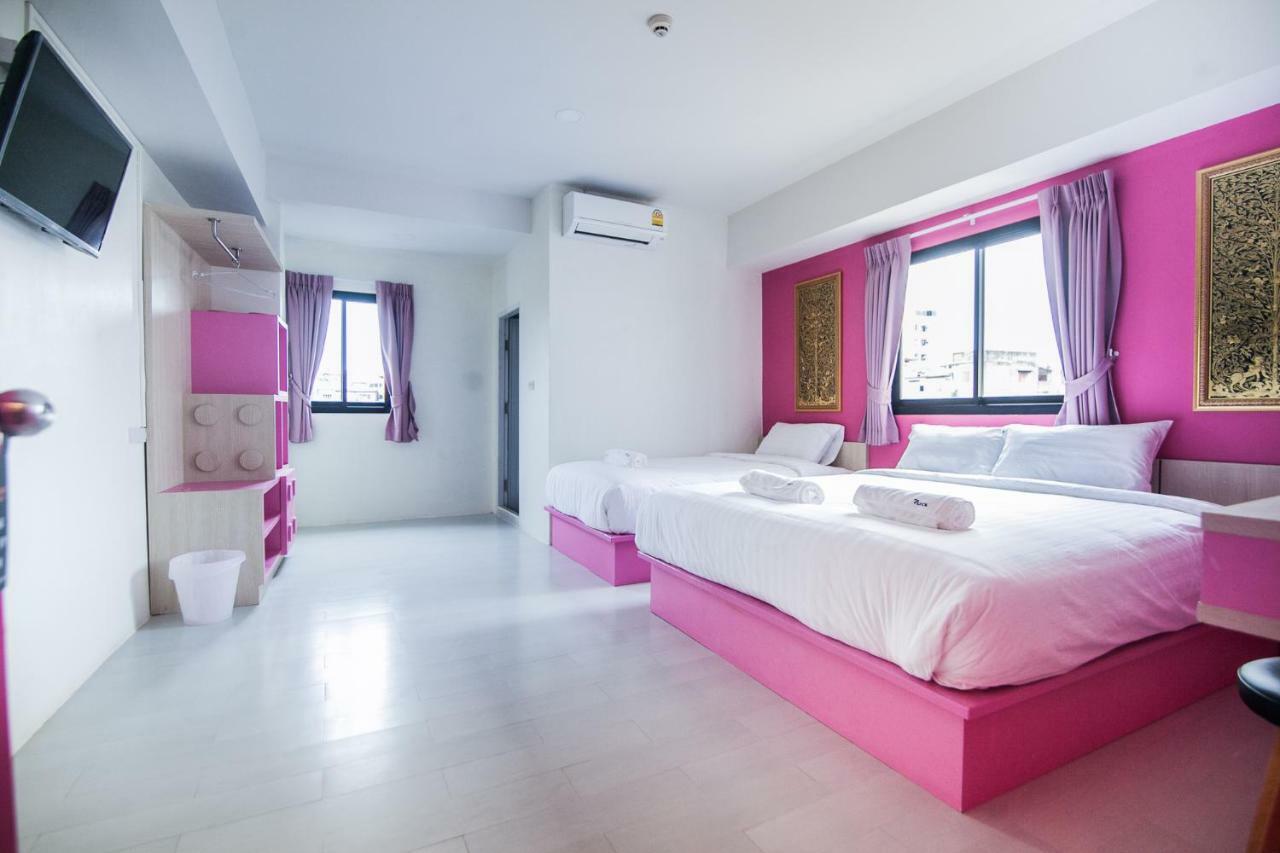 The Seven Luck Hotel Bangkok Buitenkant foto