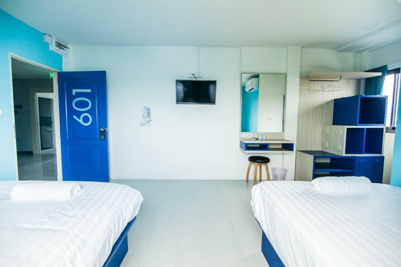 The Seven Luck Hotel Bangkok Buitenkant foto