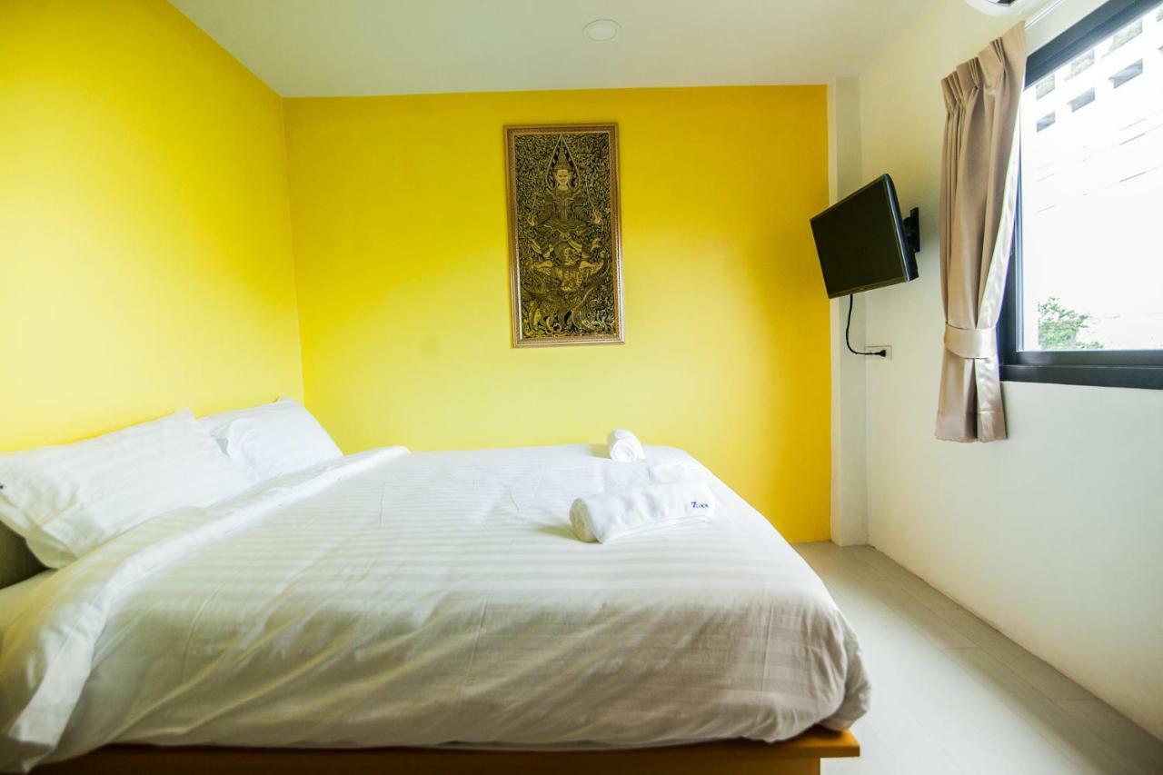 The Seven Luck Hotel Bangkok Buitenkant foto