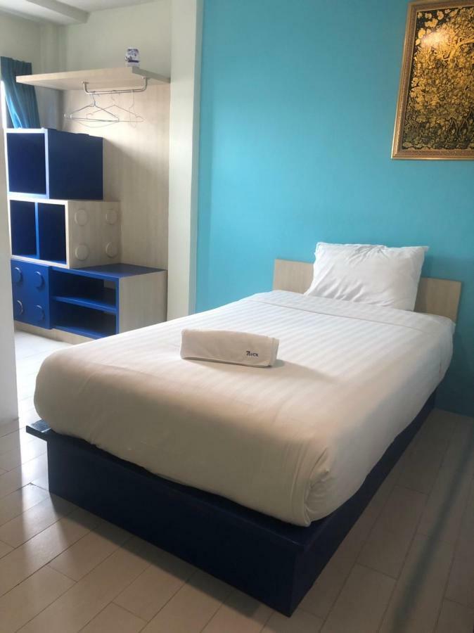 The Seven Luck Hotel Bangkok Buitenkant foto