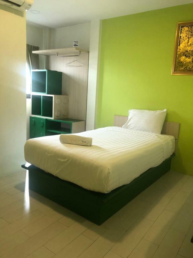 The Seven Luck Hotel Bangkok Buitenkant foto